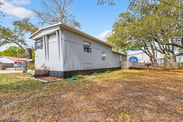 6895 14th Street SW, Ocean Isle Beach, NC 28469