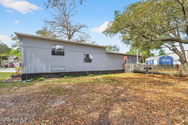 6895 14th Street SW, Ocean Isle Beach, NC 28469