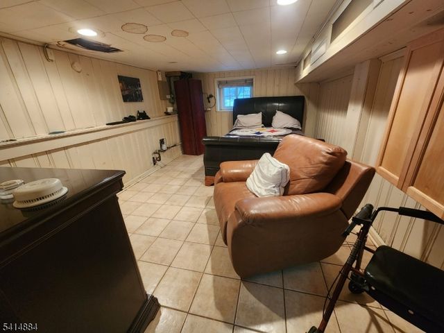 5 Bellevue Ave, Bloomfield Twp., NJ 07003