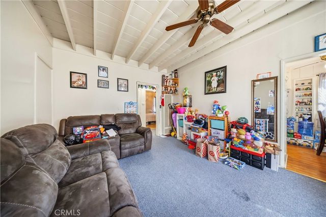 6106 Colfax Avenue, North Hollywood, CA 91606