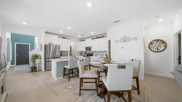 367 Lake Sinclair St, St Augustine, FL 32084