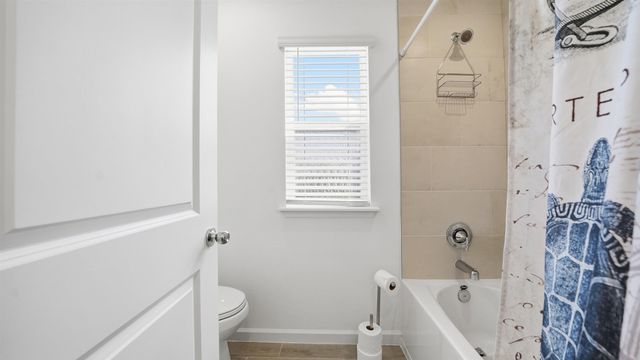 367 Lake Sinclair St, St Augustine, FL 32084