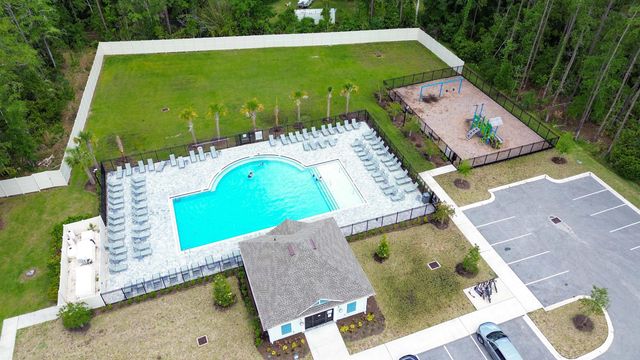 367 Lake Sinclair St, St Augustine, FL 32084