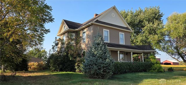 40 E Washington Street, Farmersville, OH 45325