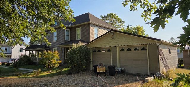 40 E Washington Street, Farmersville, OH 45325