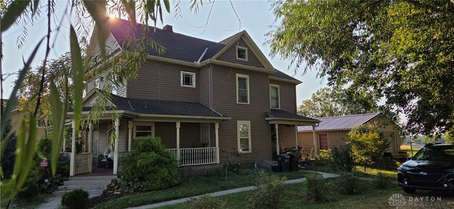 40 E Washington Street, Farmersville, OH 45325