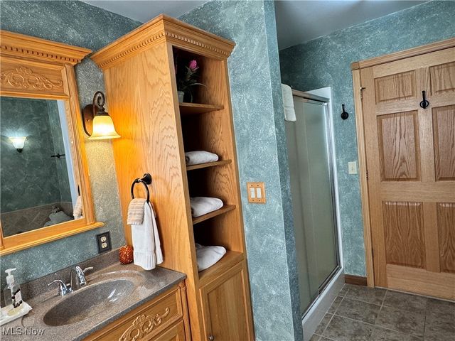 6041 Township Road 310, Millersburg, OH 44654