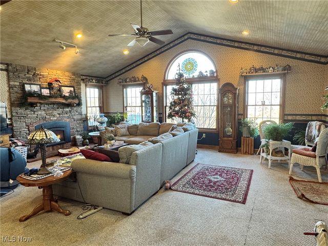 6041 Township Road 310, Millersburg, OH 44654