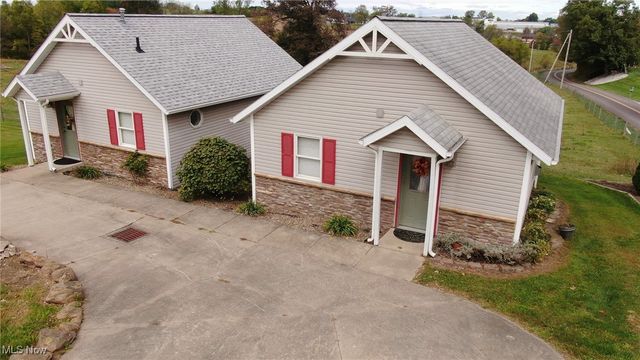 6041 Township Road 310, Millersburg, OH 44654