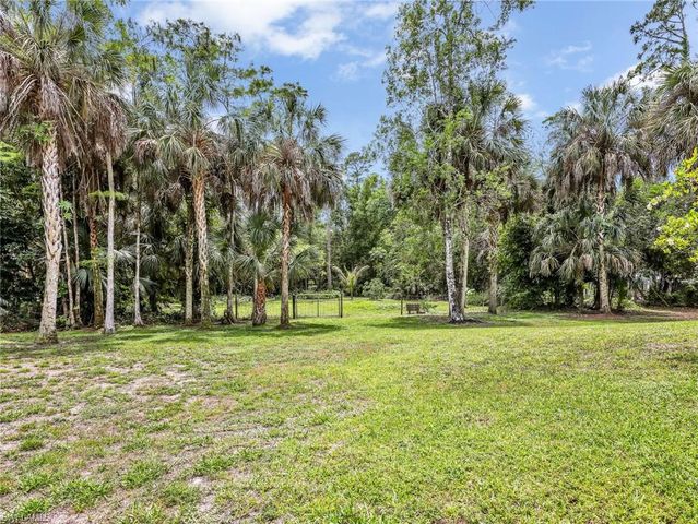3660 23rd AVE SW, Naples, FL 34117