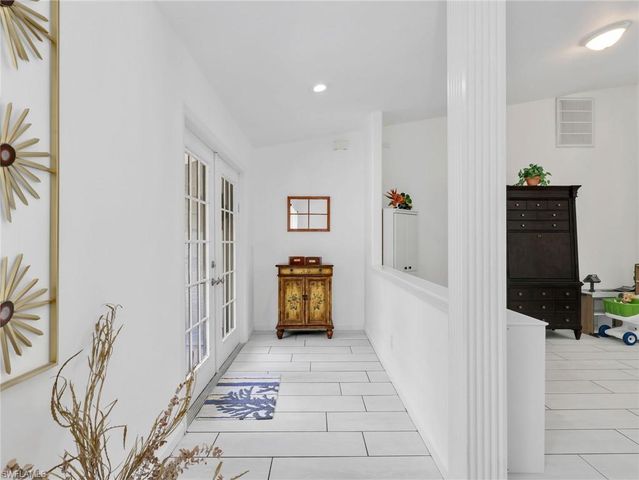 3660 23rd AVE SW, Naples, FL 34117