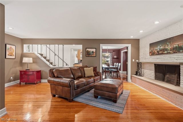 1440 Lewis Drive, Lakewood, OH 44107