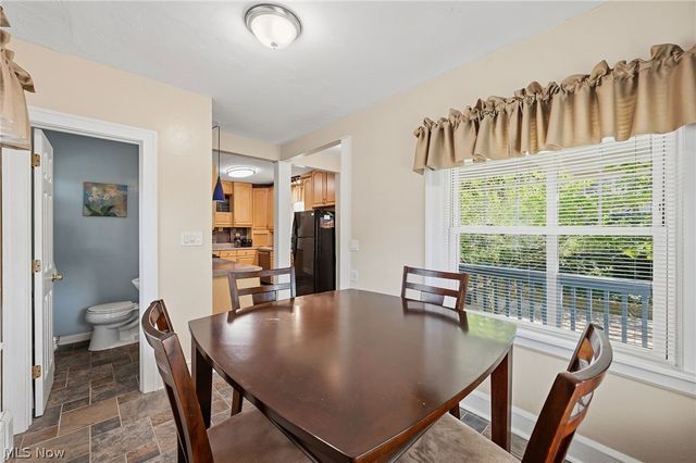 1440 Lewis Drive, Lakewood, OH 44107