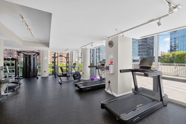 1235 S Prairie Avenue 502, Chicago, IL 60605