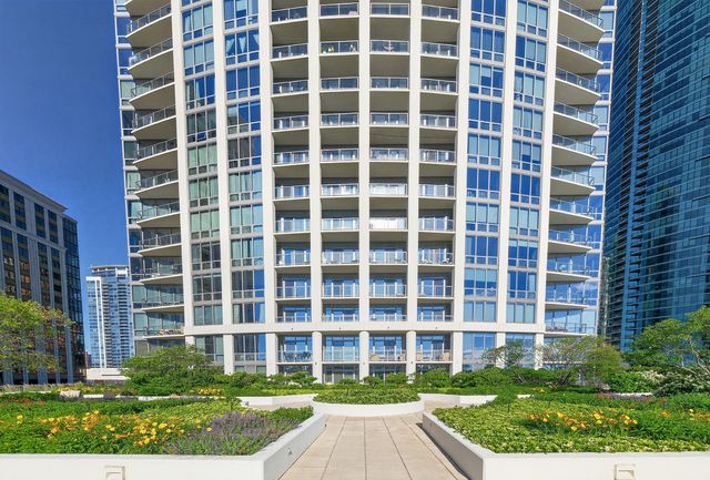 1235 S Prairie Avenue 502, Chicago, IL 60605