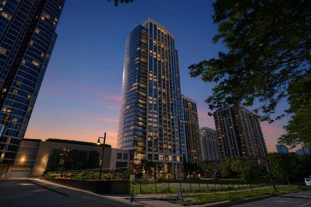 1235 S Prairie Avenue 502, Chicago, IL 60605