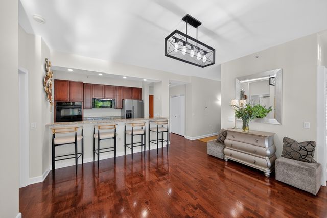1235 S Prairie Avenue 502, Chicago, IL 60605