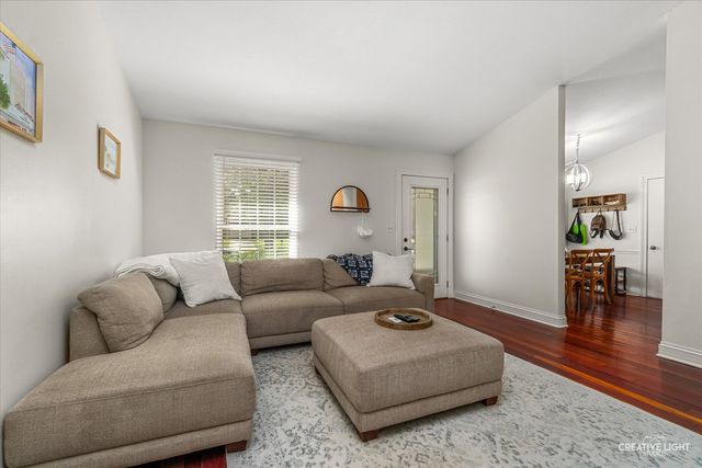 2330 Weatherford Lane, Naperville, IL 60565