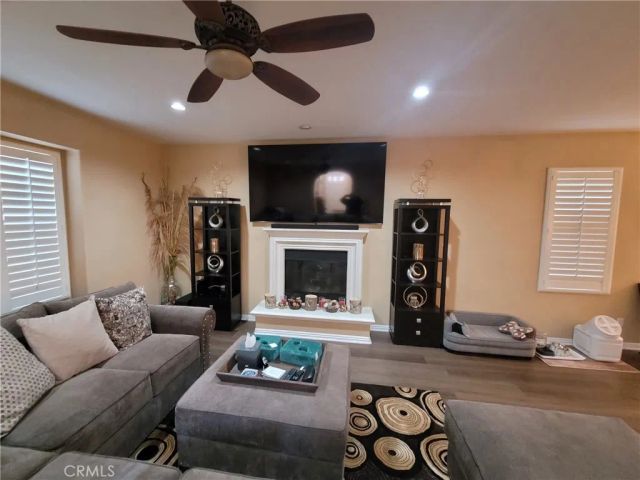 3103 S Hampton Way, Ontario, CA 91761