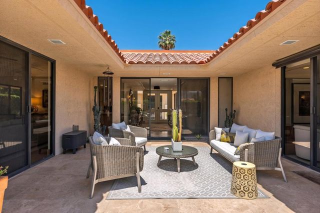 19 McGill Drive, Rancho Mirage, CA 92270