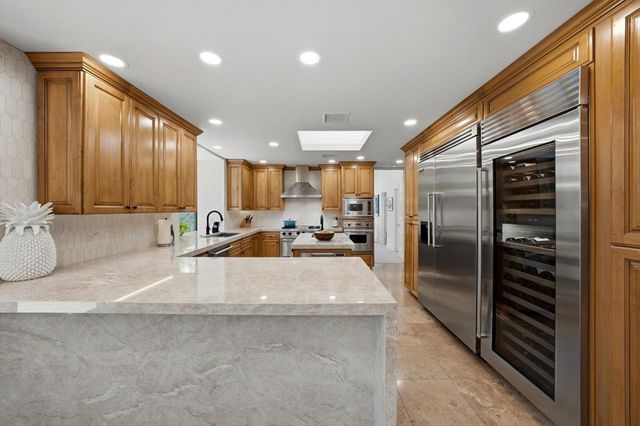 19 McGill Drive, Rancho Mirage, CA 92270