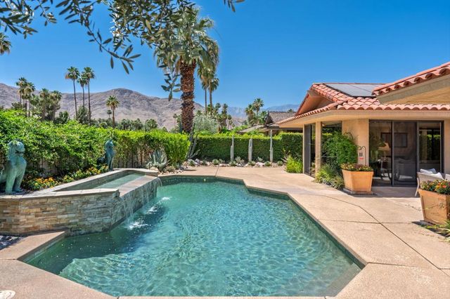 19 McGill Drive, Rancho Mirage, CA 92270
