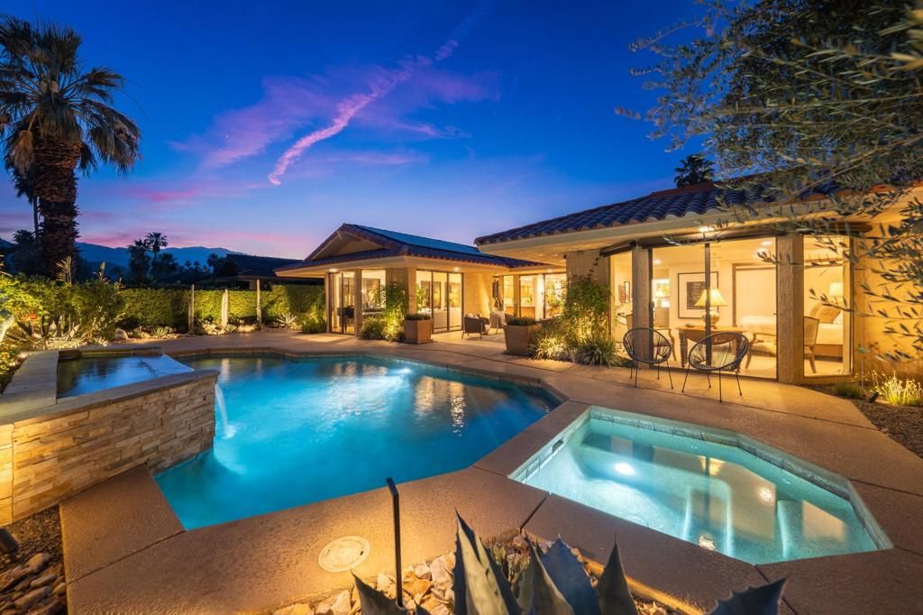 Image 1 of property listing at 19 McGill Drive, Rancho Mirage, CA 92270