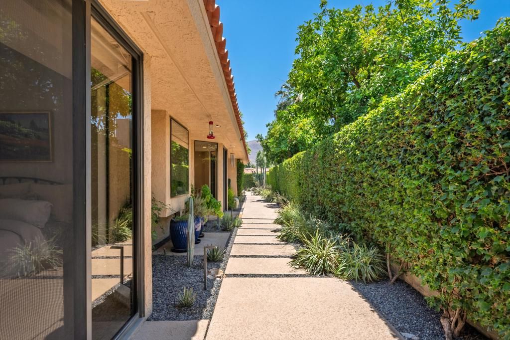 Image 14 of property listing at 19 McGill Drive, Rancho Mirage, CA 92270