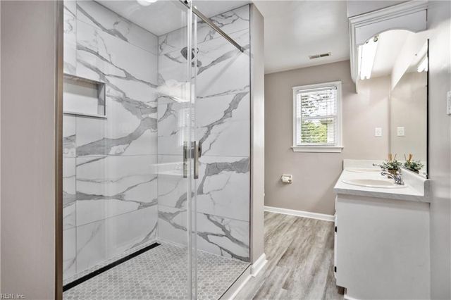813 Beckley LN, Chesapeake, VA 23322