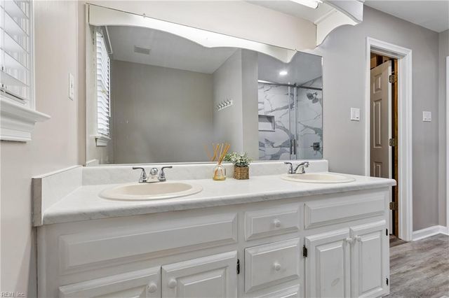 813 Beckley LN, Chesapeake, VA 23322