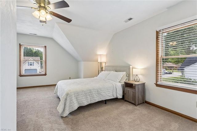 813 Beckley LN, Chesapeake, VA 23322