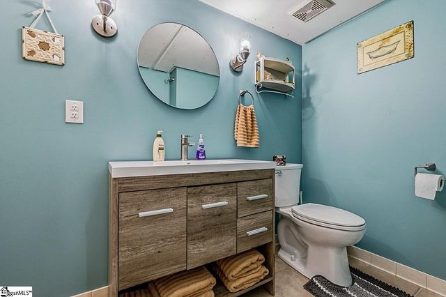 204 Ashley Avenue, Greenville, SC 29609