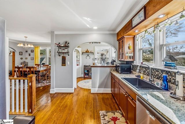 204 Ashley Avenue, Greenville, SC 29609