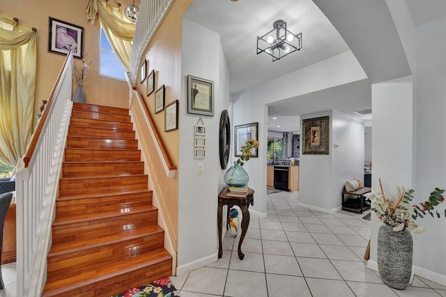 18623 SW 7th Street, Pembroke Pines, FL 33029