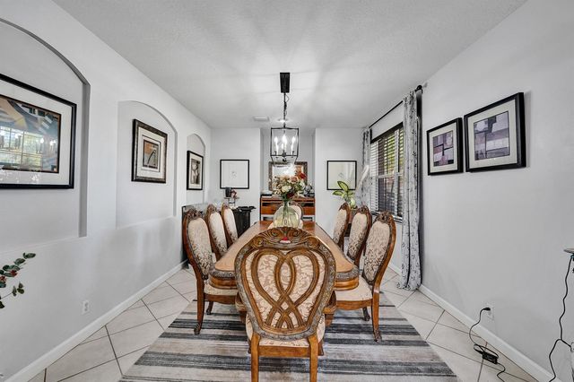 18623 SW 7th Street, Pembroke Pines, FL 33029