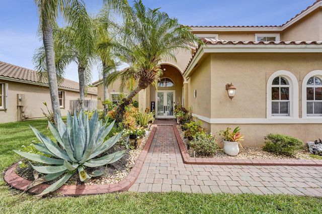 18623 SW 7th Street, Pembroke Pines, FL 33029