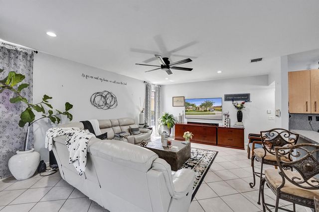 18623 SW 7th Street, Pembroke Pines, FL 33029