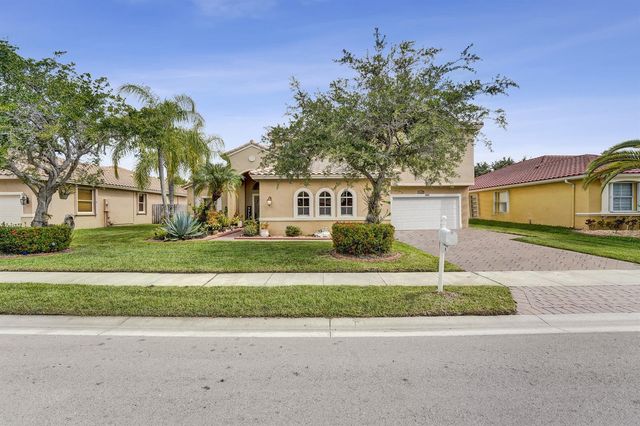 18623 SW 7th Street, Pembroke Pines, FL 33029