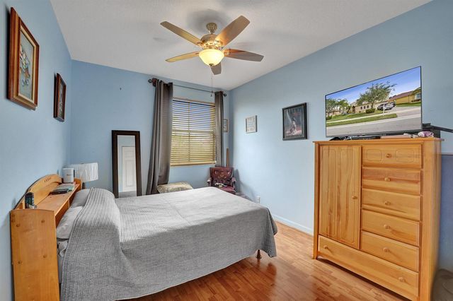 18623 SW 7th Street, Pembroke Pines, FL 33029