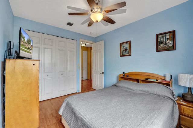 18623 SW 7th Street, Pembroke Pines, FL 33029
