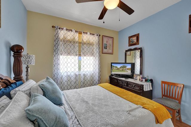 18623 SW 7th Street, Pembroke Pines, FL 33029