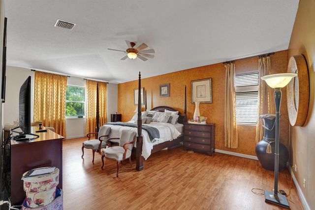 18623 SW 7th Street, Pembroke Pines, FL 33029