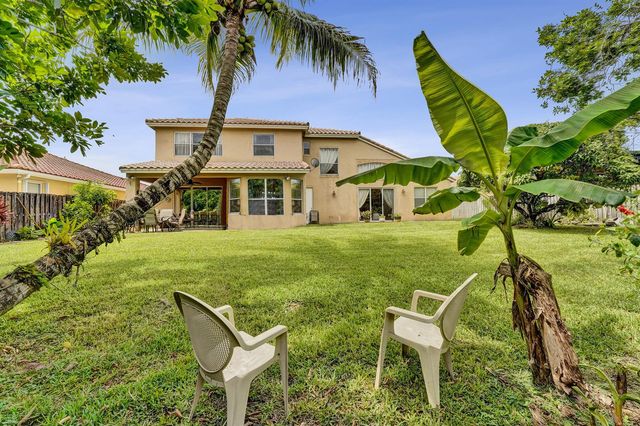 18623 SW 7th Street, Pembroke Pines, FL 33029