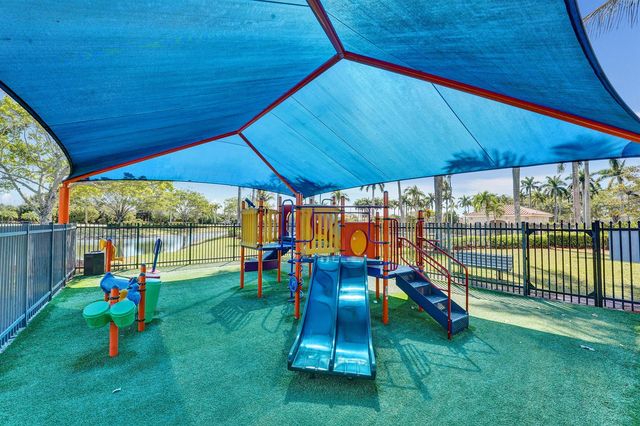 18623 SW 7th Street, Pembroke Pines, FL 33029