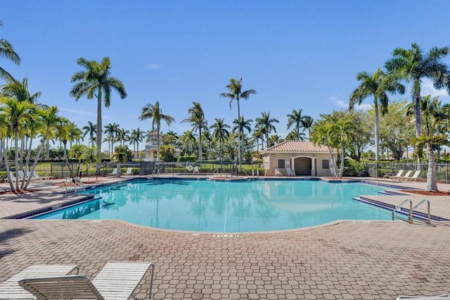 18623 SW 7th Street, Pembroke Pines, FL 33029
