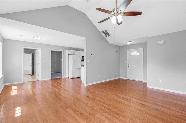 388 Royal Court, Jackson, GA 30233