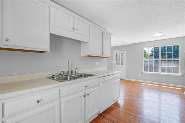 388 Royal Court, Jackson, GA 30233