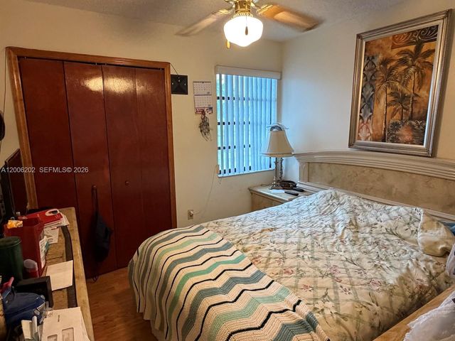 9300 SW 164th St, Palmetto Bay, FL 33157