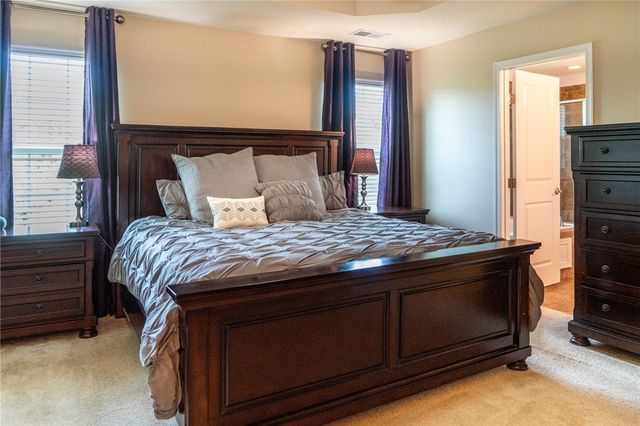 108 Vista Ct, North Fayette, PA 15071