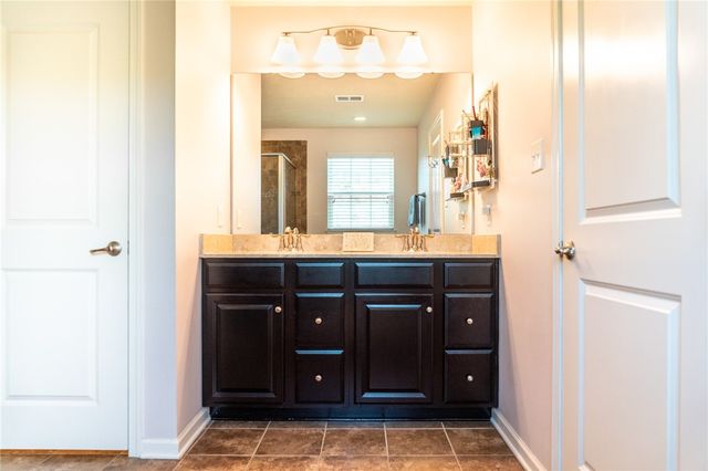 108 Vista Ct, North Fayette, PA 15071